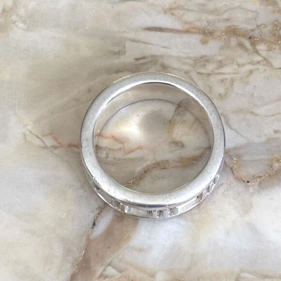 Tiffany & Co. Atlas Ring - Picture 6 of 9